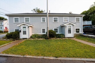 Building Photo - 120 Birchbrow Ave