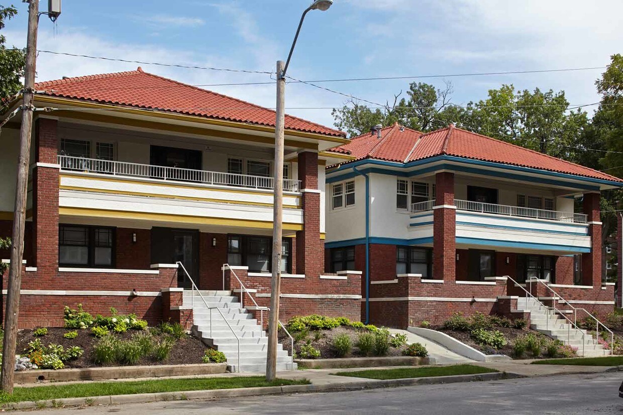 Alexander Apartments Kansas City, MO