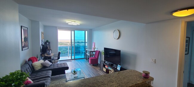 Foto del edificio - 2641 N Flamingo Rd