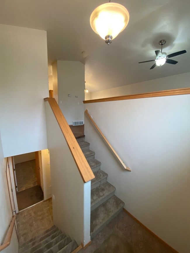 Foto del edificio - Single Family Home for Rent - 4 Bedroom, 2 Bathroom Located in Cheney!