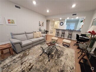 Building Photo - 10530 Amiata Way