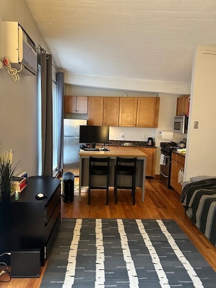 Photo - 12 Stoneholm St Apartment
