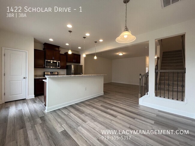 Building Photo - 1422 Scholar Dr
