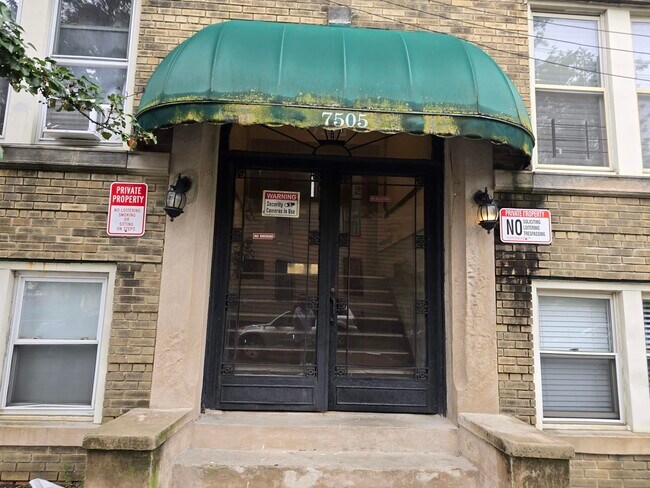 Foto del edificio - 7505 Palisade Ave