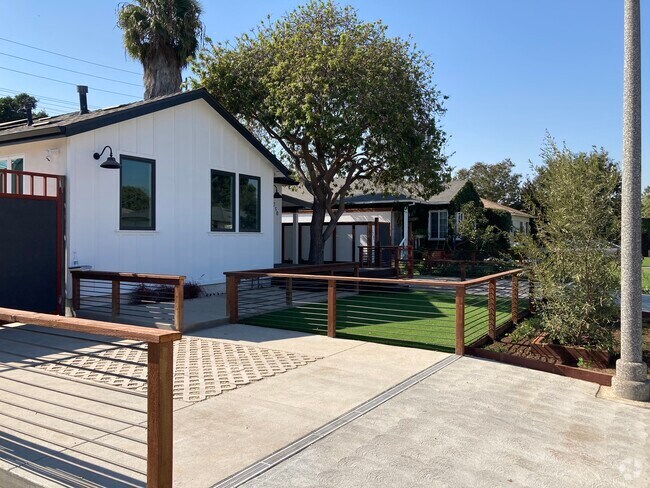 large dog friendly houses for rent near me