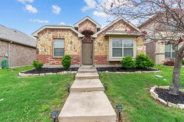 Foto principal - 9005 Holliday Ln