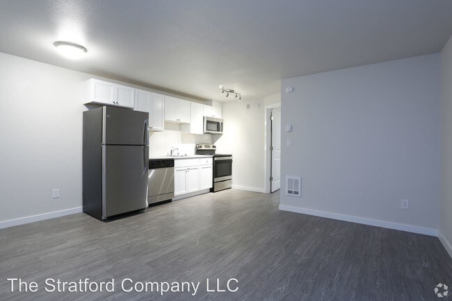 Foto del edificio - 115-129 Bloomington Ave