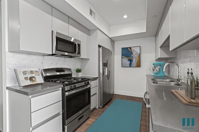 Building Photo - Rosewood Heights by Wiseman Building Photo - Rosewood Heights by Wiseman