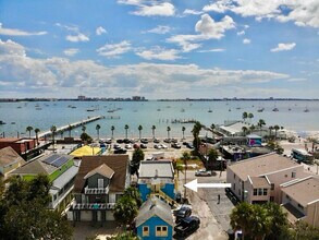 Building Photo - 5437 Essex Ave S