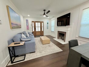 Building Photo - 2936 Oceola St