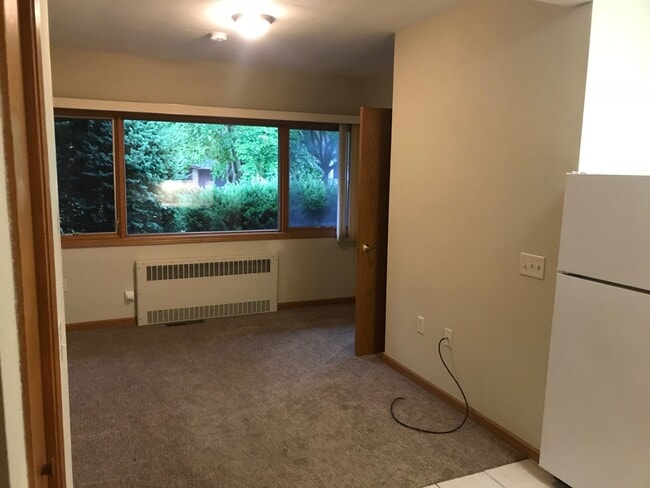 Building Photo - Garden Apartments
