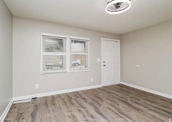 Building Photo - 1097 Smith St SW