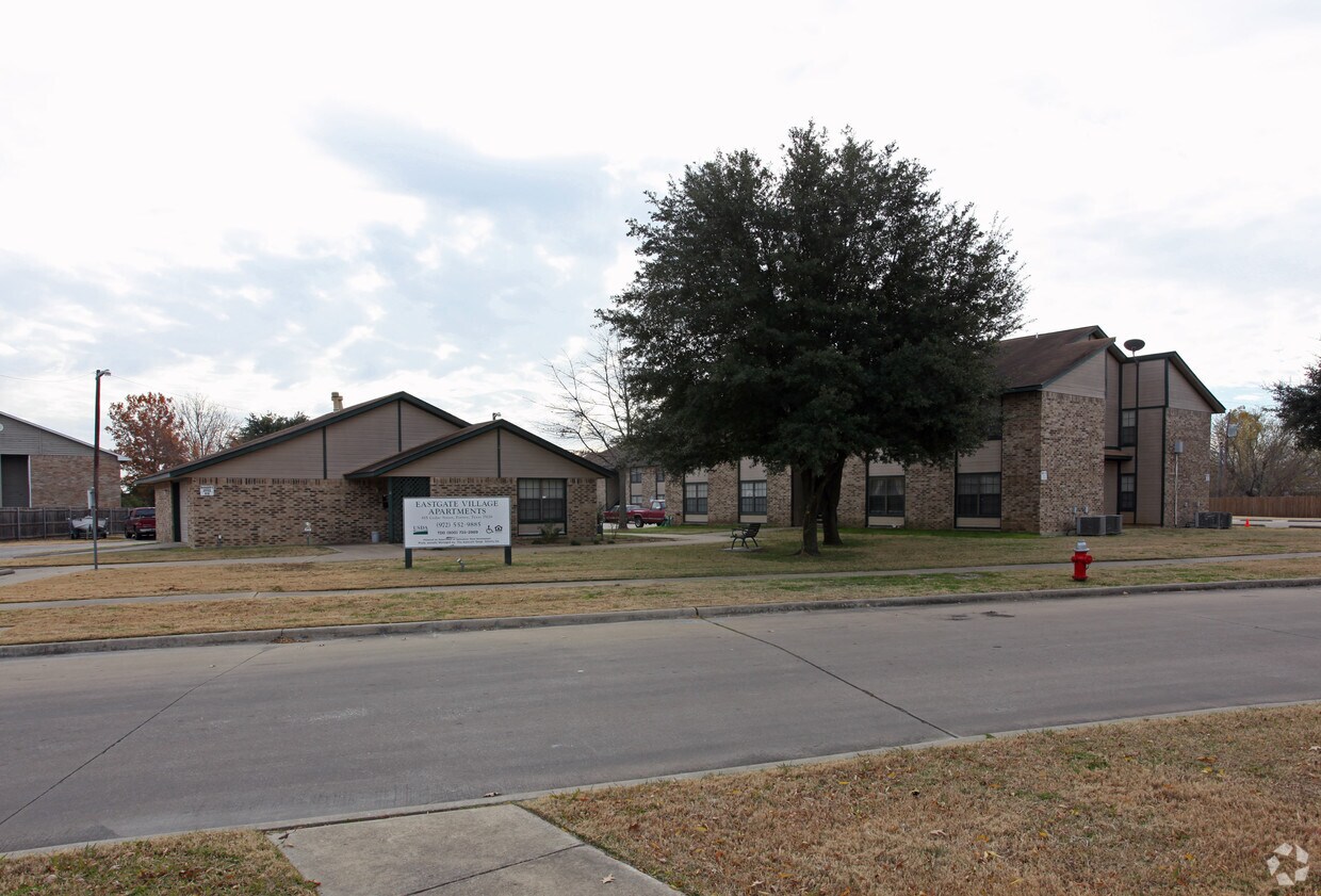 Eastgate Village Apartments Forney, TX