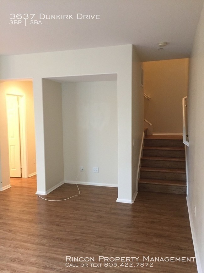 Foto del edificio - 3 Bedroom/2.5 Oxnard Townhouse in Orbela