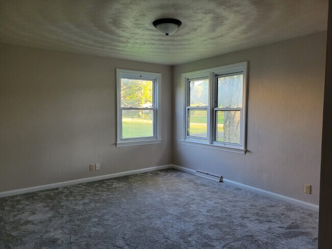 Foto del edificio - 1511 Timber Rd