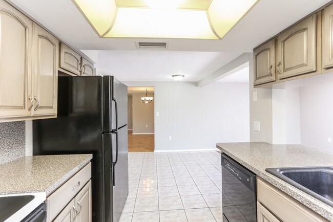 Building Photo - 11732 Enterprise Dr