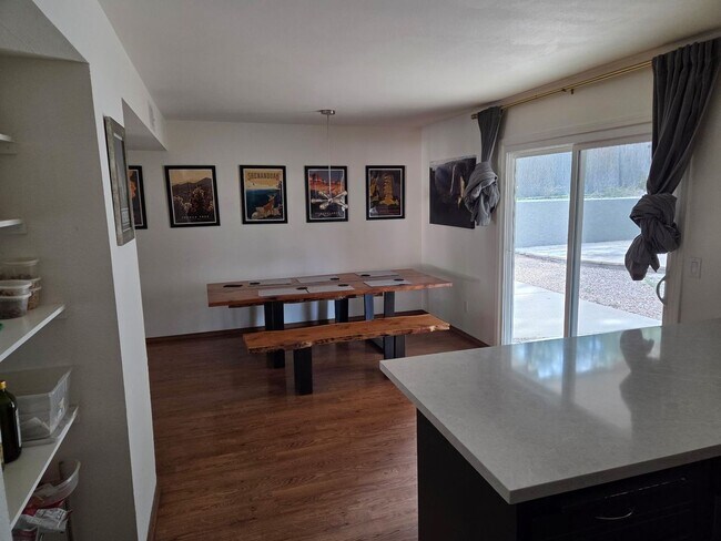 Building Photo - COMING IN SEPTEMBER! East Flagstaff Home w...