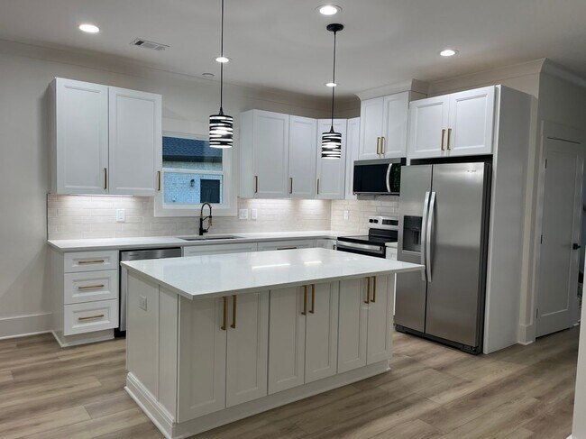 Foto del edificio - 832 Post Oak Cir