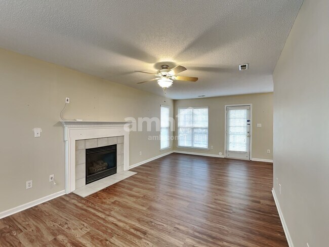 Building Photo - 3500 Mayspring Place