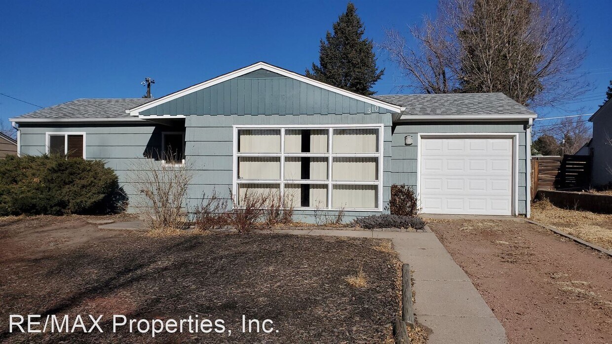 Primary Photo - 2 br, 1 bath House - 310 Edgewood Drive