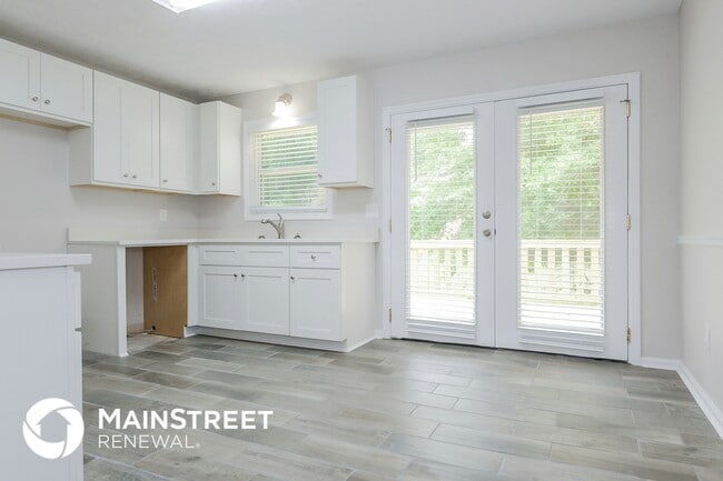 Building Photo - 4082 Sweet Water Ct SE