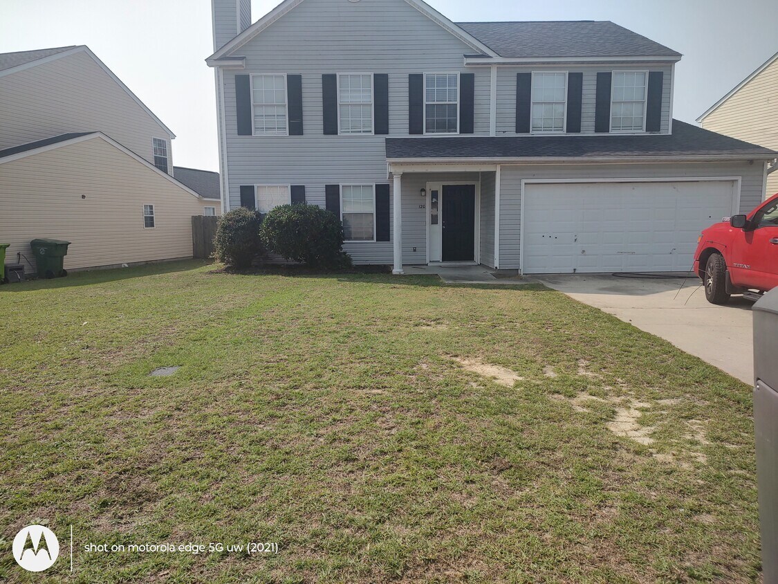 Primary Photo - 120 Fox Grove Cir