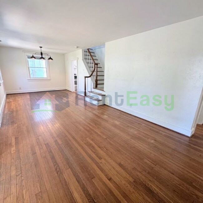 Foto del edificio - 6010 Upper Brandon Pl