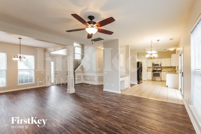 Foto del edificio - 924 Clearbrook Rd