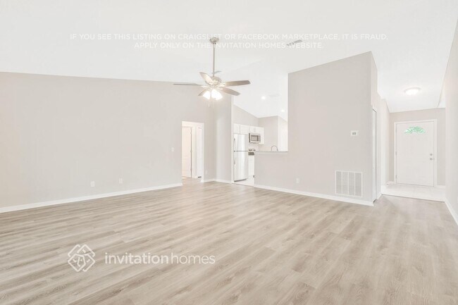 Foto del edificio - 390 Turtle Dove Dr