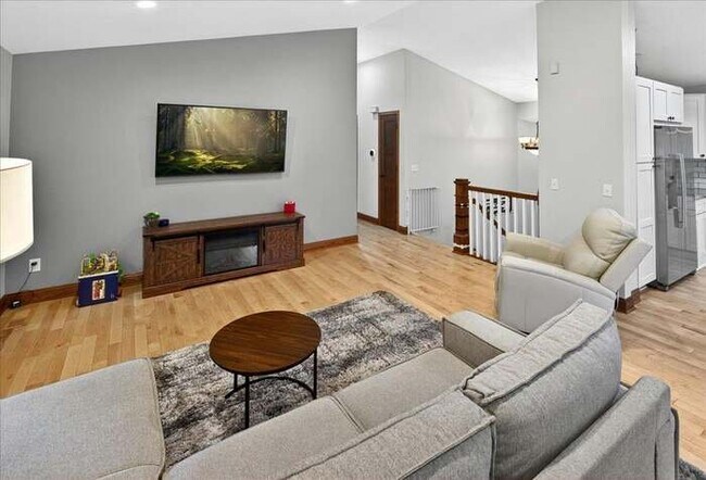Foto del edificio - 1222 Saddlebrook Ln