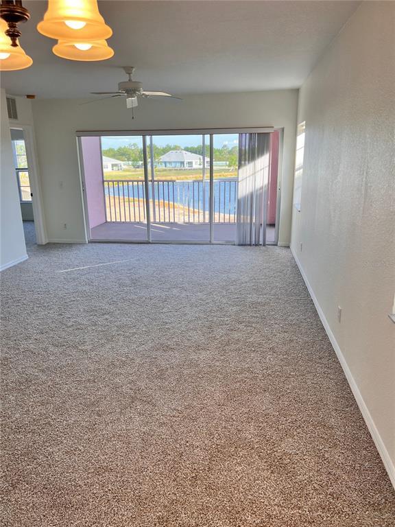 Building Photo - 2120 Heron Lake Dr