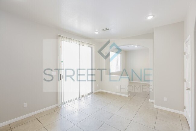 Foto del edificio - 6712 Dry Hollow Dr