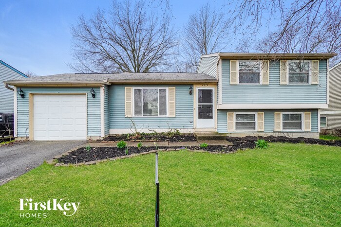 Foto principal - 2879 Continental Dr