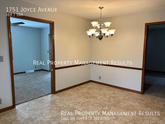 Foto del edificio - 1751 Joyce Ave