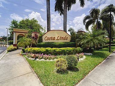 Photo - 5470 NW 107th Ave (Doral, FL)