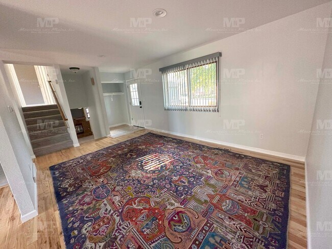 Foto del edificio - 2012 Langshire Dr