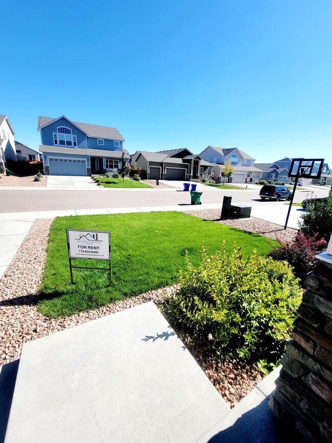 Foto del edificio - 7376 Peachleaf Dr