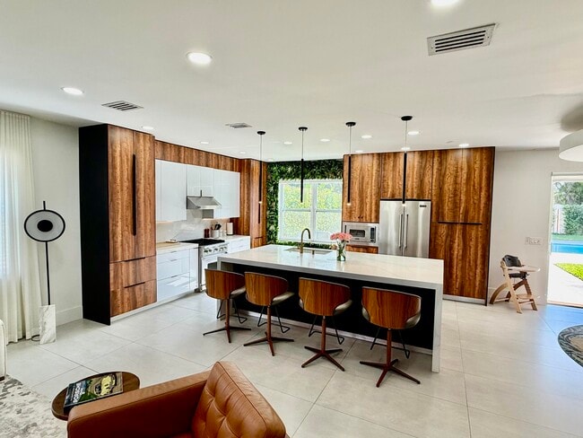 Foto del edificio - 1534 Newhaven Point Ln