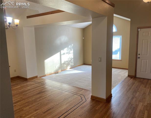 Building Photo - 8949 Bellcove Cir