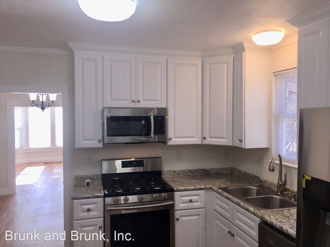 Foto del edificio - 2 br, 1 bath House - 526 W. Dale Street