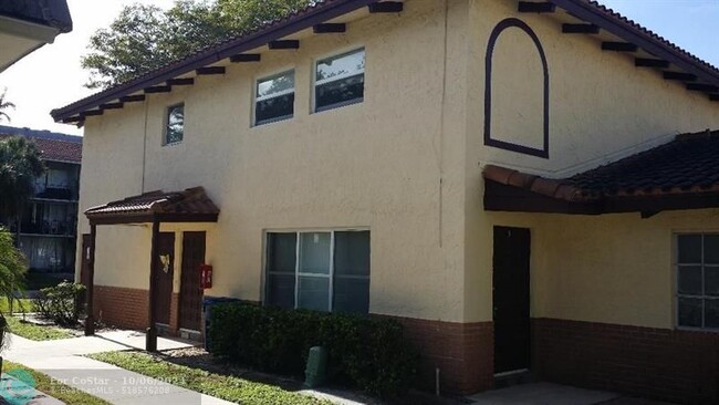 Foto del edificio - 8877 NW 28th Dr