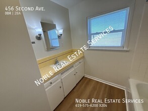 Building Photo - 456 2nd Ave