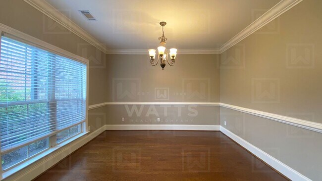 Foto del edificio - Beautiful 4 Bed 3.5 Bath with Large Yard - next to Mt. Laurel at Shoal Creek