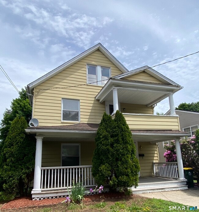 Building Photo - 7 Gardners Ln