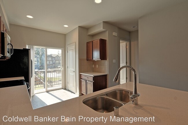 Building Photo - 3 br, 2.5 bath House - 10517 - 15th Drive ...