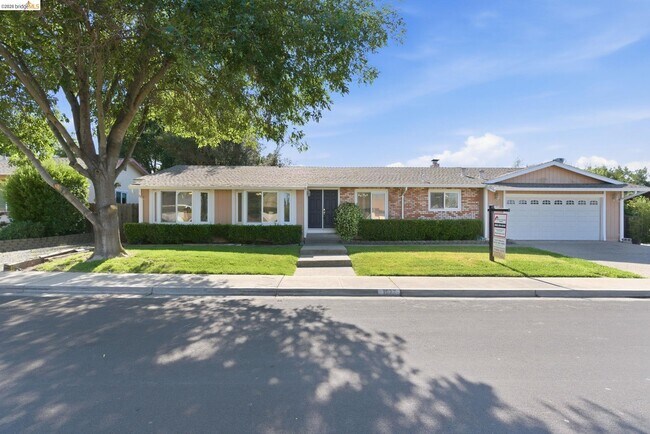 Foto del edificio - 1077 Bellamy Ct