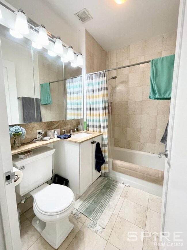 Foto del edificio - 0 bedroom in NEW YORK NY 10004