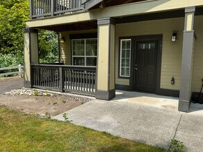 Building Photo - 22814 SW Forest Creek Dr