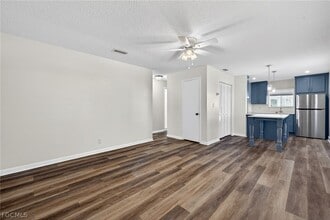 Building Photo - 3271 Royal Canadian Trace