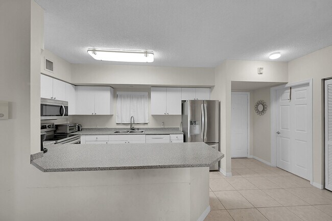 Foto del edificio - 2105 Lavers Cir